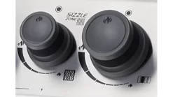 Napoleon Rogue RXT525SIBPSS-1-GB Gas BBQ - Free Cover & Accessories -Kitchen Grill Store RXT 1 Knobs 1000x563 1