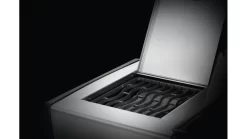 Napoleon Rogue RXT525SIBPSS-1-GB Gas BBQ - Free Cover & Accessories -Kitchen Grill Store RXT525 625 1 SideBurner IR LargeShelf SS 1000x563 1