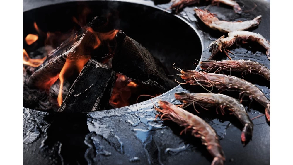 OFYR - Island Black 100 With Teak Block 4 OFYR - Island Black 100 With Teak Block - Image 4